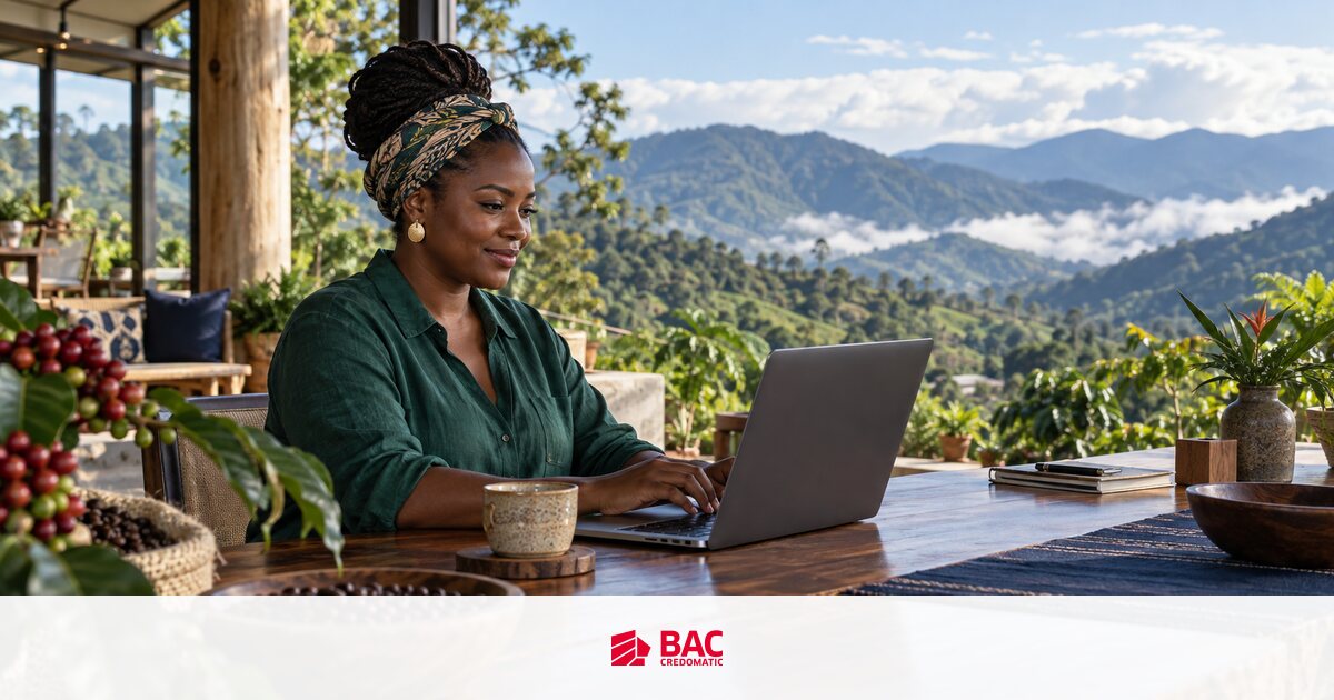 Honduran tourism and export business receiving an online card payment